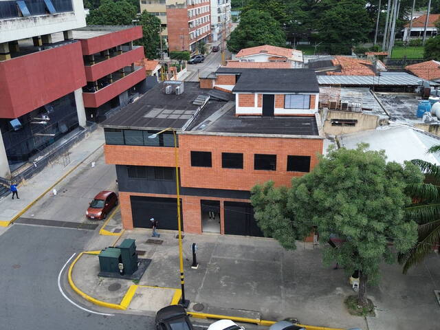 Venta en Av. Bolivar - Valencia