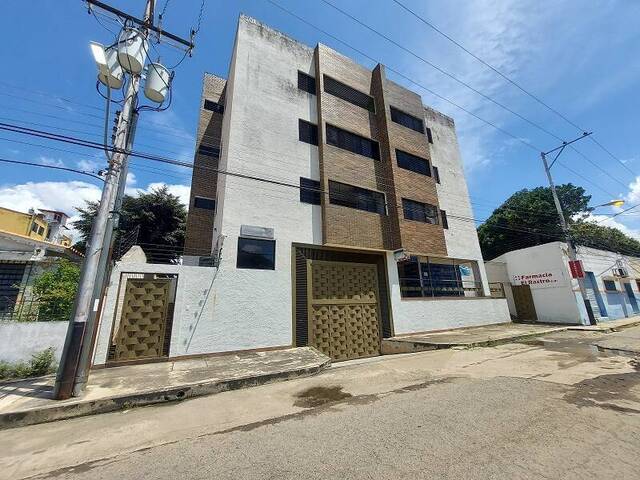 Venta en Casco Central -  Naguanagua