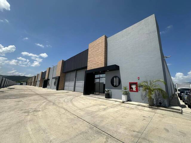 Venta en Zona Industrial Castillito - San Diego