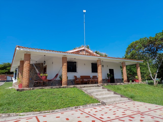 #259820 - Casa para Venta en Tocuyito - G