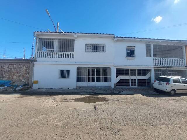 #24096 - Casa para Venta en Valencia - G