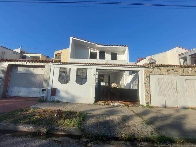 #24193 - Local / Casa Comercial para Venta en San Diego - G