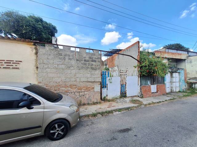 #24245 - Terreno para Venta en Valencia - G