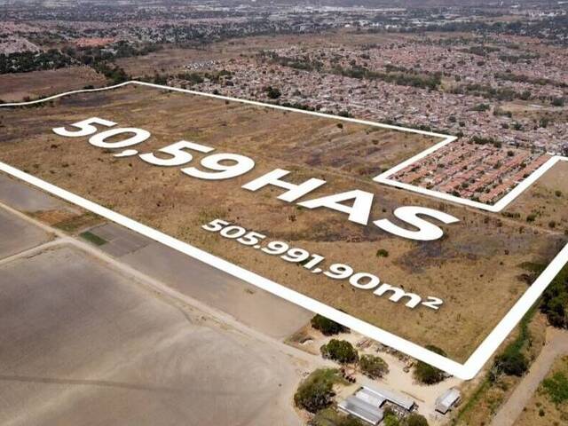 Venta en Av. Principal de Turumo, Sector Galíndez - Guacara